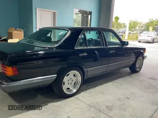 1991 Mercedes-Benz 300 with VIN WDBCA24E7MA571320, listed as a Copart auction lot 56029655 with 89,556 mi miles and Clean Title. Bid and sale history available at DreamBid. Image 4.