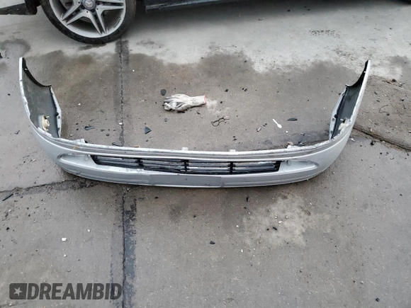 2002 Ford Focus SE Fleet с VIN 1FAFP36312W342412, выставлен на аукционе Copart как лот 87264284 с пробегом 149 476 миль миль и Списание • Salvage title. История ставок и продаж доступна на DreamBid. Изображение 12.