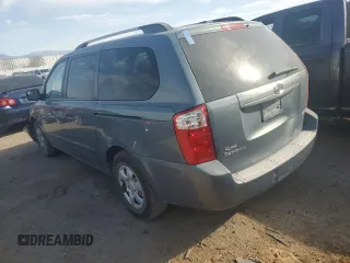 2009 Kia Sedona LX with VIN KNDMB233896315104, listed as a Copart auction lot 74995564 with 210,916 mi miles and Salvage Title. Bid and sale history available at carsss.com. Image 2.