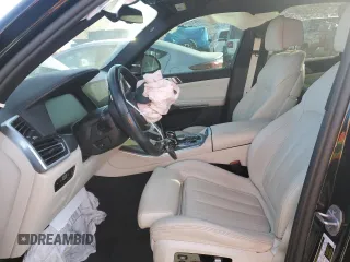 2021 BMW X5 M50i with VIN 5UXJU4C01M9F13949, listed as a Copart auction lot 84485564 with 0 mi miles and Salvage Title. Bid and sale history available at carsss.com. Image 7.