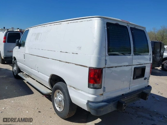 2013 Ford Econoline Cargo Van Commercial with VIN 1FTNE2EW0DDA54574, listed as a IAAI auction lot 41830505 with 127,414 mi miles. Bid and sale history available at carsss.com. Image 3.