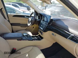 2017 Mercedes-Benz GLE 350 z VIN 4JGDA5HB3HA983856, wystawiony jako IAAI lot #41952807 z przebiegiem 51 106 mil mil oraz . Historia ofert i sprzedaży dostępna na DreamBid. Obrazek 5.