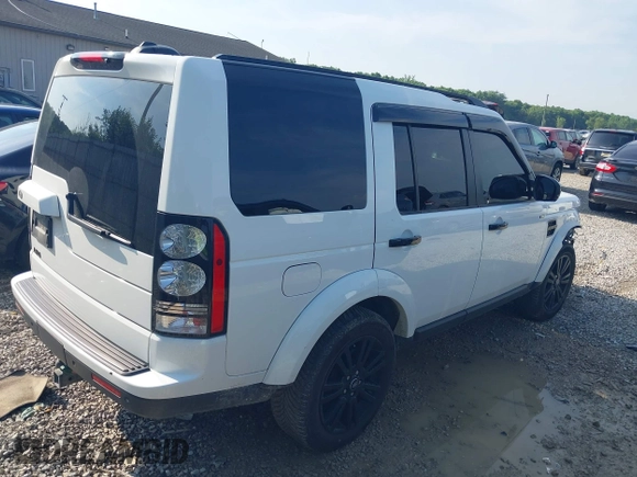 2014 Land Rover LR4 HSE с VIN SALAG2V60EA724693, выставлен на аукционе IAAI как лот 42586015 с пробегом 142 216 миль миль и . История ставок и продаж доступна на DreamBid. Изображение 4.