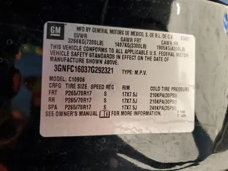 2007 Chevrolet Suburban LTZ with VIN 3GNFC16037G292321, listed as a Copart auction lot 85885564 with 213,893 mi miles and Salvage Title. Bid and sale history available at carsss.com. Image 13.