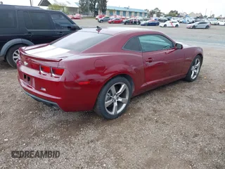 2011 Chevrolet Camaro 1LT z VIN 2G1FB1ED1B9149329, wystawiony jako IAAI lot #42181989 z przebiegiem 143 490 mil mil oraz . Historia ofert i sprzedaży dostępna na DreamBid. Obrazek 4.