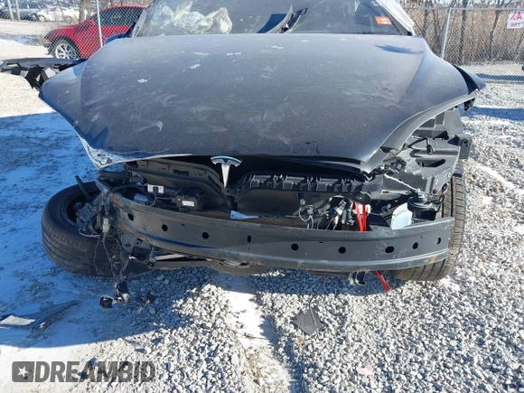 2017 Tesla Model X 90D z VIN 5YJXCBE26HF044710, wystawiony jako IAAI lot #40816228 z przebiegiem Nie podano mil oraz . Historia ofert i sprzedaży dostępna na DreamBid. Obrazek 6.