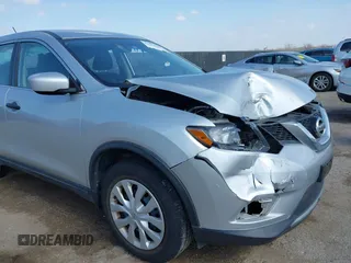 2016 Nissan Rogue SV with VIN KNMAT2MV6GP606255, listed as a IAAI auction lot 41523381 with Not Provided miles and . Bid and sale history available at carsss.com. Image 6.