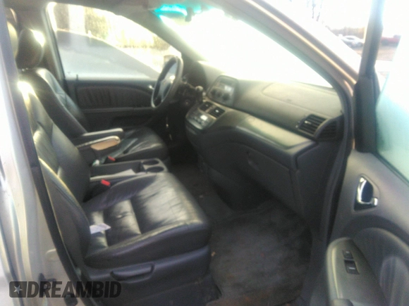 2006 Honda Odyssey EX-L with VIN 5FNRL38616B413712, listed as a IAAI auction lot 39878116 with 228,623 mi miles. Bid and sale history available at carsss.com. Image 5.