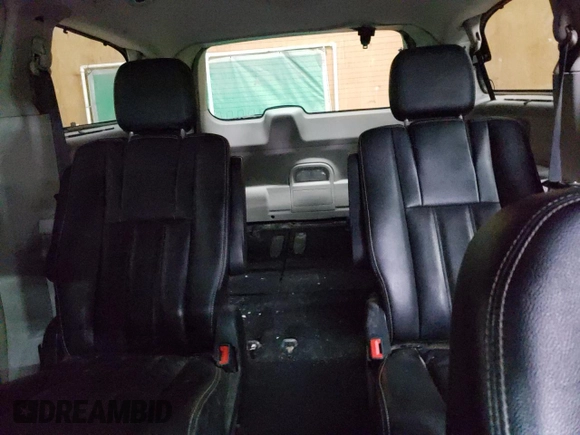 2014 Chrysler Town & Country Touring with VIN 2C4RC1BG0ER229189, listed as a Copart auction lot 54575745 with 210,261 mi miles and Clean Title. Bid and sale history available at carsss.com. Image 10.