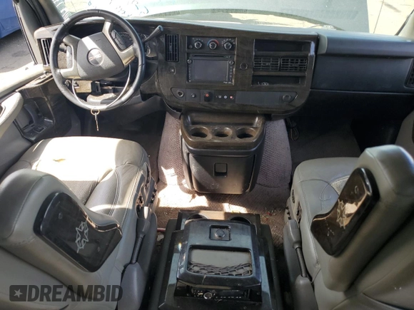 2014 GMC Savana Cargo Van Upfitter with VIN 1GDS8DC48E1157389, listed as a Copart auction lot 57834834 with 0 mi miles and Salvage Title. Bid and sale history available at carsss.com. Image 8.
