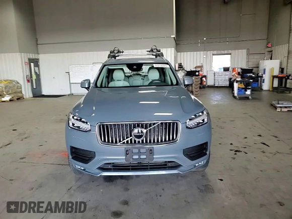 2020 Volvo XC90 Momentum with VIN YV4102PK8L1558214, listed as a Copart auction lot 47214325 with 51,389 mi miles and Salvage Title. Bid and sale history available at carsss.com. Image 11.