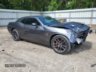 2020 Dodge Challenger R/T Scat Pack z VIN 2C3CDZFJ6LH104504, wystawiony jako Copart lot #60420655 z przebiegiem 23 581 mil mil oraz Szkoda całkowita • Salvage title. Historia ofert i sprzedaży dostępna na DreamBid. Obrazek 4.