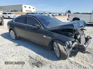 2017 Jaguar XF 20d Prestige with VIN SAJBE4BN9HCY44527, listed as a Copart auction lot 76555354 with 0 mi miles and Salvage Title. Bid and sale history available at carsss.com. Image 4.