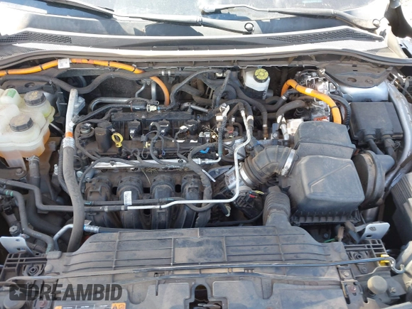 2020 Ford Escape SE Sport Hybrid with VIN 1FMCU0BZ3LUB70892, listed as a IAAI auction lot 41647671 with 38,691 mi miles and . Bid and sale history available at carsss.com. Image 10.