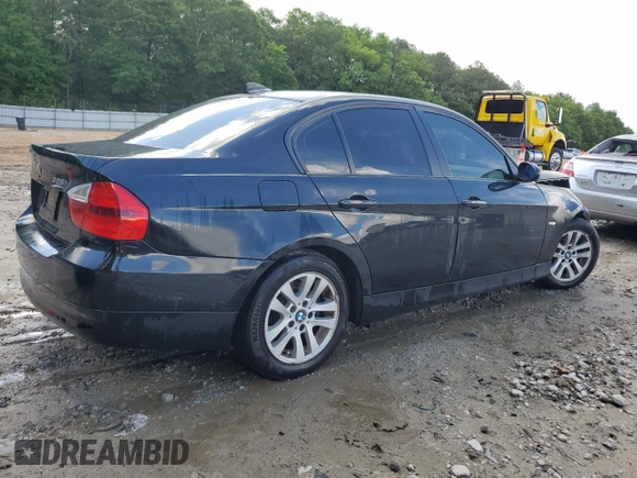 2006 BMW 3 Series 325i z VIN WBAVB13576PT24671, wystawiony jako Copart lot #56490285 z przebiegiem 99 604 mil mil oraz Szkoda całkowita • Salvage title. Historia ofert i sprzedaży dostępna na DreamBid. Obrazek 3.