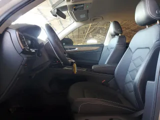 2024 Volkswagen Atlas SE z VIN 1V2LR2CA9RC596027, wystawiony jako Copart lot #46143305 z przebiegiem 12 265 mil mil oraz Szkoda całkowita • Salvage title. Historia ofert i sprzedaży dostępna na DreamBid. Obrazek 7.