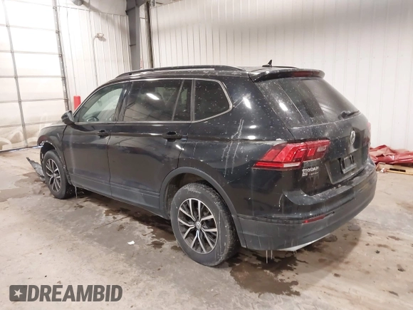 2019 Volkswagen Tiguan SE with VIN 3VV2B7AX3KM017948, listed as a IAAI auction lot 41564360 with 129,302 mi miles and . Bid and sale history available at DreamBid. Image 3.