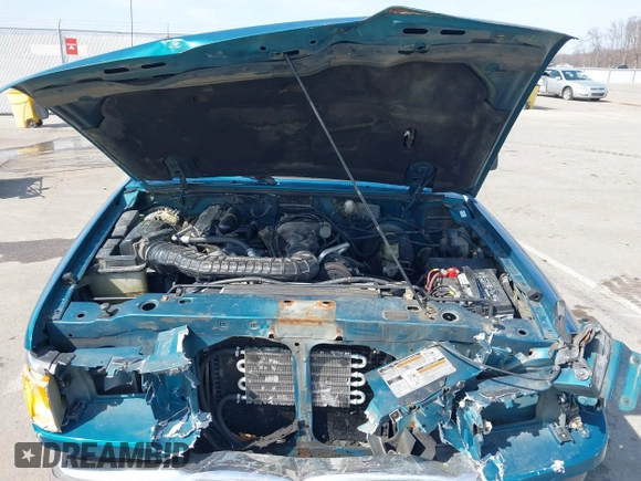 1994 Ford Ranger Splash with VIN 1FTCR15X9RPC52929, listed as a IAAI auction lot 41773442 with 229,012 mi miles and . Bid and sale history available at DreamBid. Image 10.