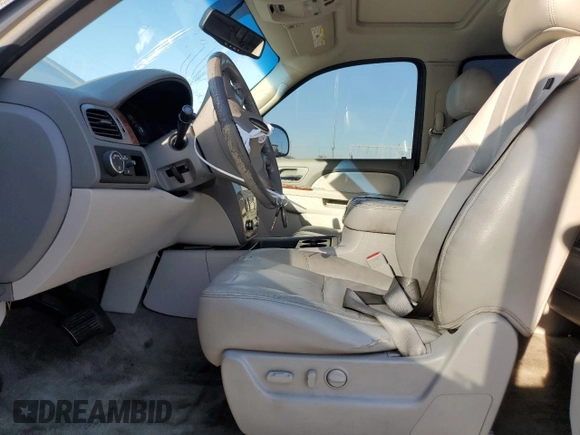 2014 Chevrolet Tahoe LT with VIN 1GNSCBE07ER188160, listed as a Copart auction lot 49626175 with 96,168 mi miles and Salvage title. Bid and sale history available at DreamBid. Image 7.