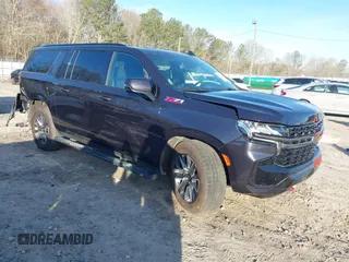 2022 Chevrolet Suburban z VIN 1GNSKDKL2NR337801, wystawiony jako IAAI lot #41764667 z przebiegiem Nie podano mil oraz . Historia ofert i sprzedaży dostępna na DreamBid. Obrazek 1.