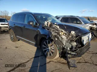 2025 Volvo XC90 Plus with VIN YV4062PE5S1303927, listed as a Copart auction lot 87924795 with Not Provided miles and Salvage Title. Bid and sale history available at DreamBid. Image 4.