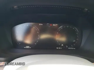 2020 Volvo V60 z VIN YV4102WK7L1038975, wystawiony jako Copart lot #65404633 z przebiegiem 27 633 mil mil oraz . Historia ofert i sprzedaży dostępna na DreamBid. Obrazek 9.