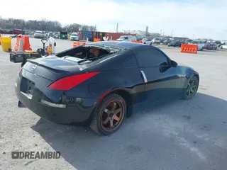 2006 Nissan 350Z Grand Touring with VIN JN1AZ34D76M312202, listed as a IAAI auction lot 38335047 with 113,906 mi miles. Bid and sale history available at carsss.com. Image 4.