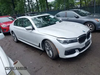 2017 BMW 7 Series 740i с VIN WBA7E2C58HG740141, выставлен на аукционе IAAI как лот 42526565 с пробегом 103 992 миль миль и . История ставок и продаж доступна на DreamBid. Изображение 1.