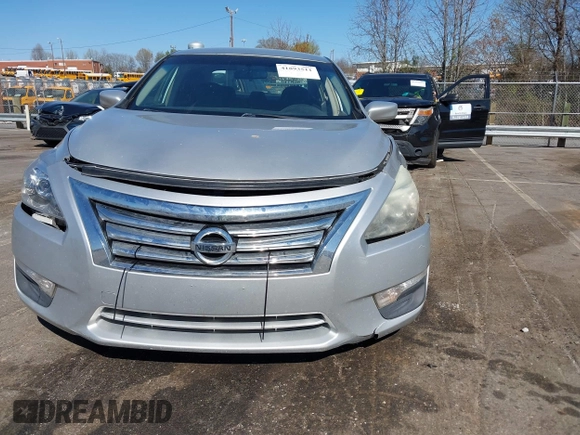 2013 Nissan Altima SV with VIN 1N4BL3AP0DN525913, listed as a IAAI auction lot 41893511 with 132,166 mi miles and . Bid and sale history available at DreamBid. Image 12.