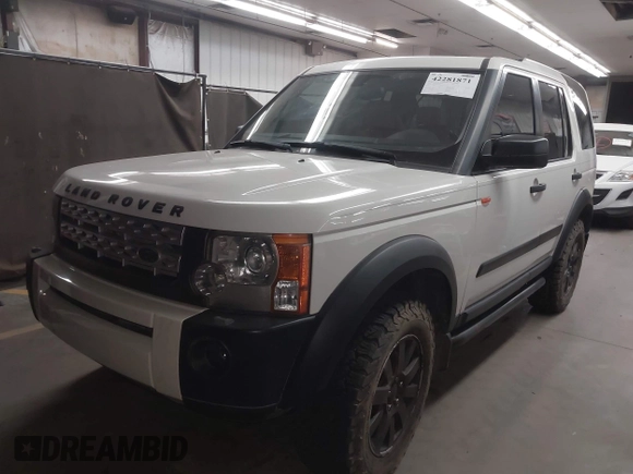 2006 Land Rover LR3 SE with VIN SALAE25436A375065, listed as a IAAI auction lot 42281871 with 121,338 mi miles and . Bid and sale history available at DreamBid. Image 2.