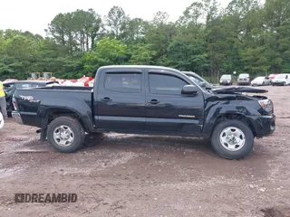 2005 Toyota Tacoma PreRunner с VIN 3TMJU62N15M004003, выставлен на аукционе IAAI как лот 42358836 с пробегом 310 440 миль миль и . История ставок и продаж доступна на DreamBid. Изображение 14.