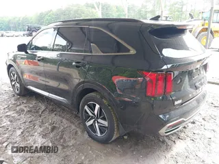 2021 Kia Sorento EX with VIN 5XYRH4LF8MG035053, listed as a IAAI auction lot 42266693 with 62,936 mi miles and . Bid and sale history available at DreamBid. Image 3.