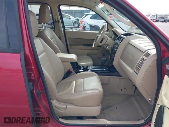 2009 Ford Escape Limited с VIN 1FMCU04G59KA18239, выставлен на аукционе IAAI как лот 42124102 с пробегом 158 981 миль миль и . История ставок и продаж доступна на DreamBid. Изображение 5.