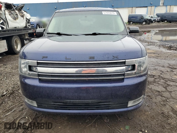 2016 Ford Flex SEL z VIN 2FMGK5C87GBA03716, wystawiony jako Copart lot #57429815 z przebiegiem 149 385 mil mil oraz Czysty tytuł • Clean title. Historia ofert i sprzedaży dostępna na DreamBid. Obrazek 5.