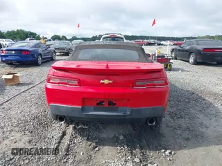 2015 Chevrolet Camaro SS z VIN 2G1FK3DJ3F9286524, wystawiony jako IAAI lot #42377528 z przebiegiem 52 174 mil mil oraz . Historia ofert i sprzedaży dostępna na DreamBid. Obrazek 16.