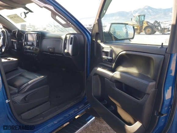 2015 Chevrolet Silverado 1500 LT with VIN 3GCUKRECXFG286057, listed as a IAAI auction lot 41382890 with NaN miles. Bid and sale history available at carsss.com. Image 5.