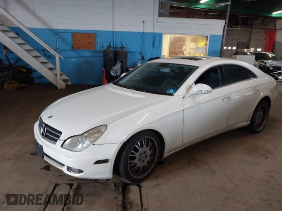 2006 Mercedes-Benz CLS 500 with VIN WDDDJ75X96A030135, listed as a IAAI auction lot 42340677 with 193,693 mi miles and . Bid and sale history available at DreamBid. Image 2.