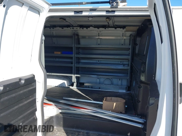 2021 Chevrolet Express Cargo with VIN 1GCWGAFP0M1262410, listed as a IAAI auction lot 42007712 with 61,620 mi miles and . Bid and sale history available at DreamBid. Image 8.