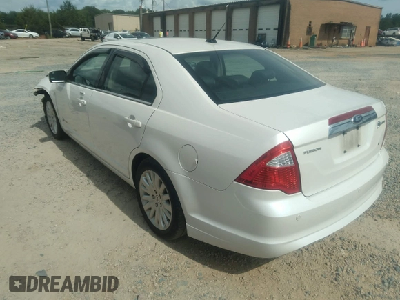 2010 Ford Fusion Hybrid z VIN 3FADP0L31AR387443, wystawiony jako IAAI lot #40034145 z przebiegiem 153 847 mil mil oraz . Historia ofert i sprzedaży dostępna na DreamBid. Obrazek 3.