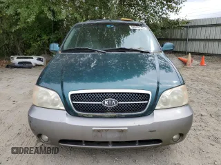 2004 Kia Sedona LX with VIN KNDUP131446581402, listed as a Copart auction lot 68083144 with 171,868 mi miles and Clean Title. Bid and sale history available at carsss.com. Image 5.