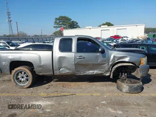 2007 Chevrolet Silverado 1500 LTZ with VIN 1GCEK19037Z512348, listed as a IAAI auction lot 41780151 with 1 mi miles. Bid and sale history available at carsss.com. Image 13.