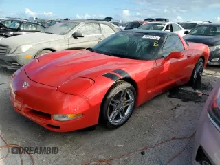 2003 Chevrolet Corvette with VIN 1G1YY22G535117221, listed as a Copart auction lot 76322674 with 0 mi miles and Non Repairable. Bid and sale history available at carsss.com. Image 1.