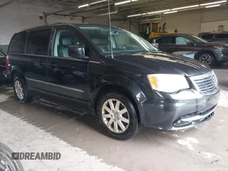 2013 Chrysler Town & Country Touring z VIN 2C4RC1BG6DR743854, wystawiony jako IAAI lot #42339659 z przebiegiem 160 475 mil mil oraz . Historia ofert i sprzedaży dostępna na DreamBid. Obrazek 1.