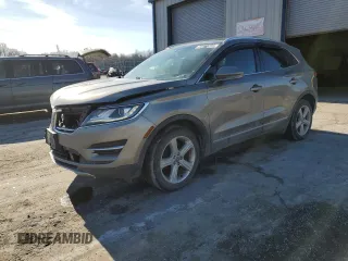 2017 Lincoln MKC Premiere with VIN 5LMCJ1D90HUL04659, listed as a Copart auction lot 45503395 with 193,677 mi miles and Salvage Title. Bid and sale history available at carsss.com. Image 1.