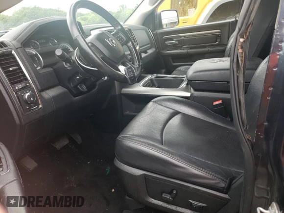 2016 Ram 1500 Sport z VIN 1C6RR7MT9GS151547, wystawiony jako Copart lot #59513865 z przebiegiem 110 763 mil mil oraz Szkoda całkowita • Salvage title. Historia ofert i sprzedaży dostępna na DreamBid. Obrazek 7.