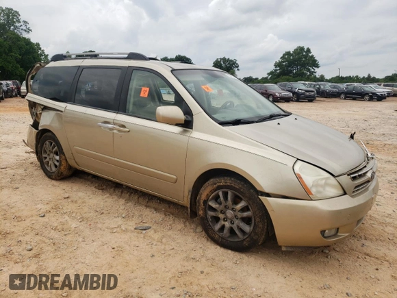 2008 Kia Sedona EX with VIN KNDMB233286203686, listed as a Copart auction lot 55553794 with 0 mi miles and Salvage Title. Bid and sale history available at carsss.com. Image 4.