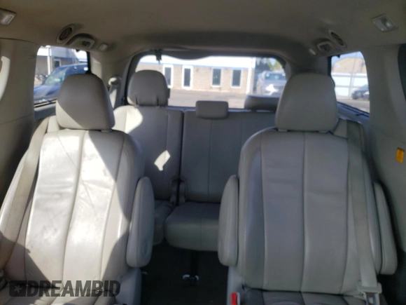 2013 Toyota Sienna XLE with VIN 5TDDK3DC2DS062598, listed as a Copart auction lot 50026545 with 130,719 mi miles and Salvage Title. Bid and sale history available at DreamBid. Image 10.
