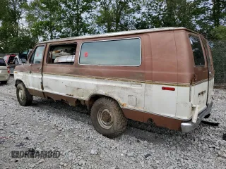 1990 Ford Econoline Wagon XL z VIN 1FBJS31H0LHB33372, wystawiony jako Copart lot #82614224 z przebiegiem Nie podano mil oraz Nie do naprawy • Non repairable. Historia ofert i sprzedaży dostępna na DreamBid. Obrazek 2.