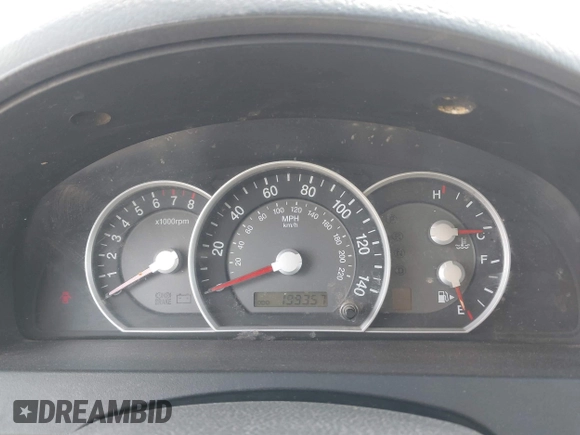 2008 Kia Sorento LX z VIN KNDJC735885836309, wystawiony jako IAAI lot #41972002 z przebiegiem 199 357 mil mil oraz . Historia ofert i sprzedaży dostępna na DreamBid. Obrazek 7.