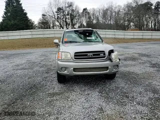 2003 Toyota Sequoia SR5 with VIN 5TDBT44A33S196608, listed as a Copart auction lot 42195995 with 210,304 mi miles and Salvage Title. Bid and sale history available at carsss.com. Image 11.